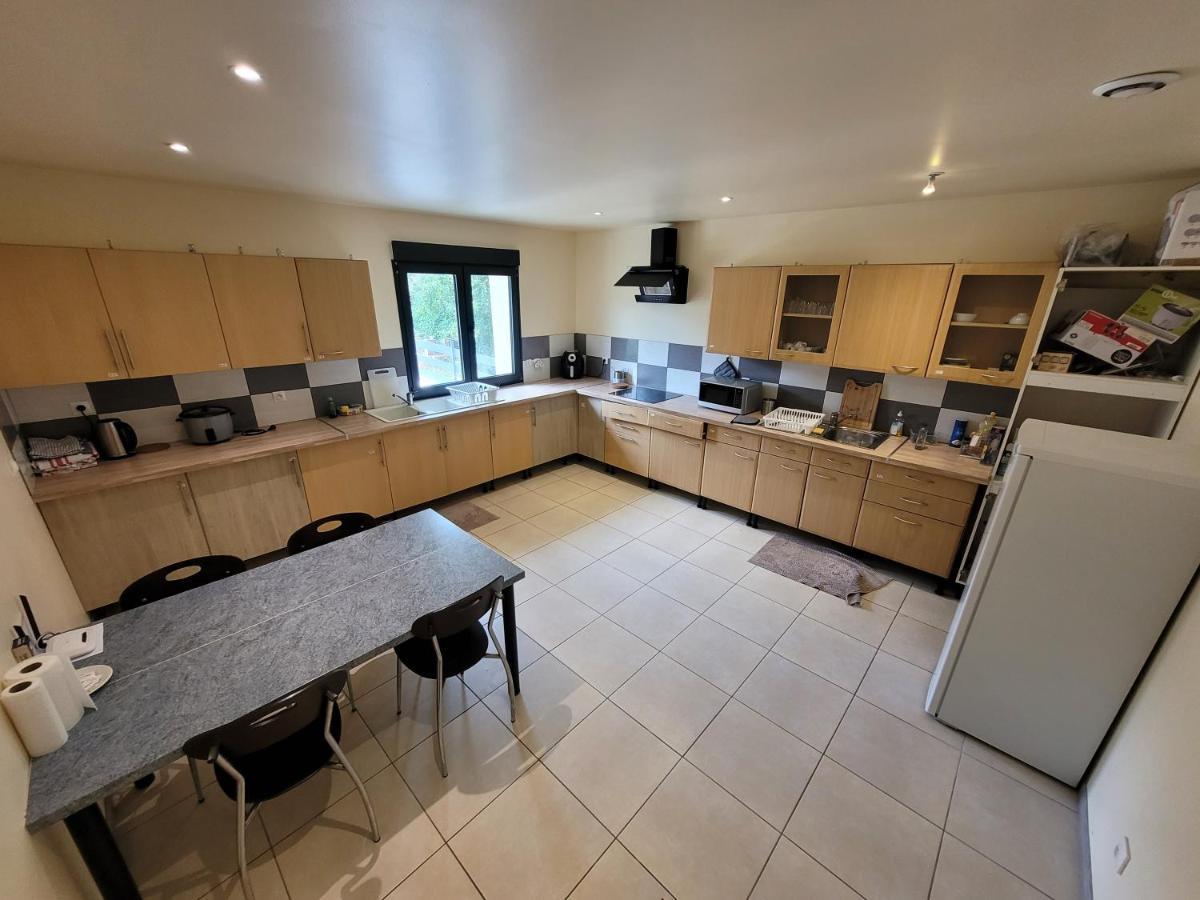 Residence De La Gare, Chambre Meublee 롱쥐모 외부 사진